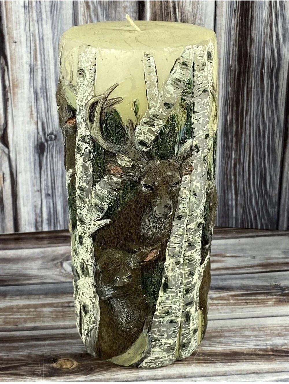 Deer Buck Hunting Woods 25 oz - 3D Pillar Candle - 6.5 x 3 - New (Unlit)